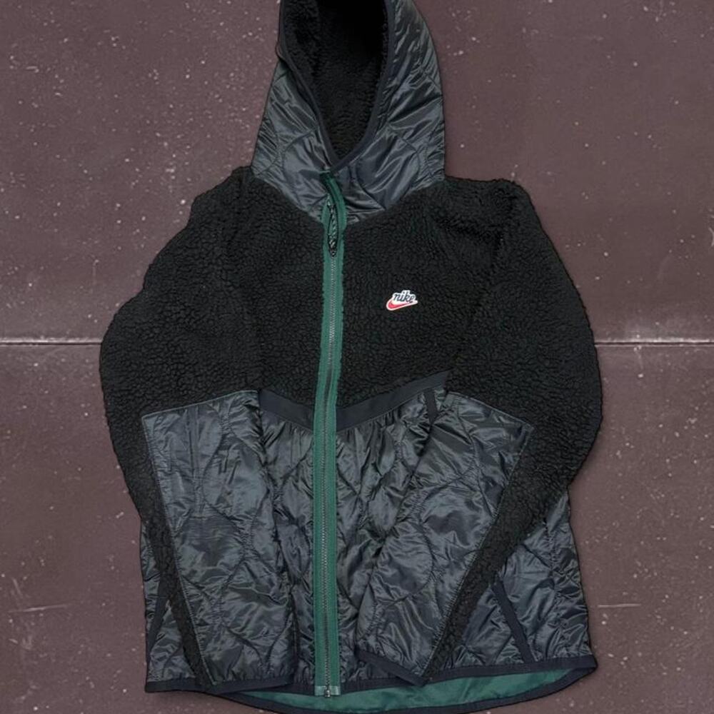 Nike sportswear heritage insulated mens Sherpa jacket